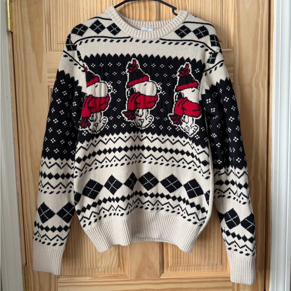 Peanuts Black and Cream Snoopy Sweater